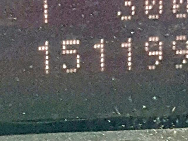 5LMFU28575LJ17535 - 2005 LINCOLN NAVIGATOR TAN photo 8