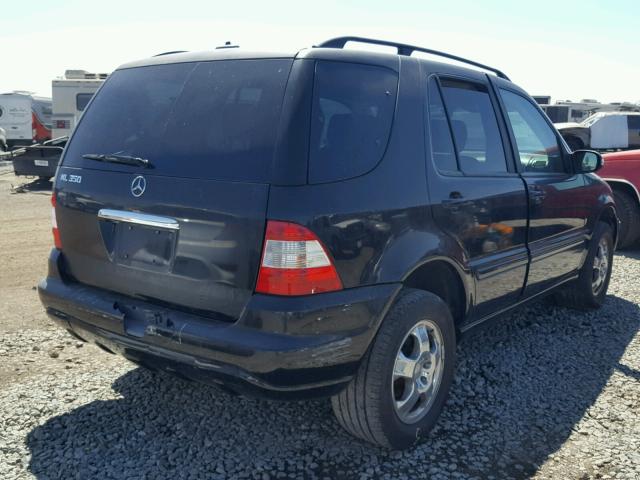 4JGAB57E65A538115 - 2005 MERCEDES-BENZ ML 350 BLACK photo 4