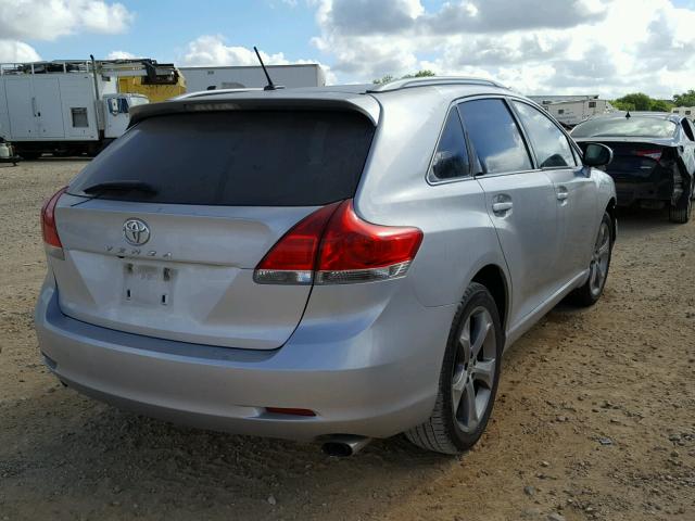 4T3ZK3BB6AU031669 - 2010 TOYOTA VENZA BASE SILVER photo 4