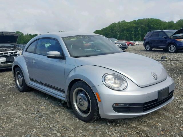 3VWHP7ATXCM627397 - 2012 VOLKSWAGEN BEETLE SILVER photo 1