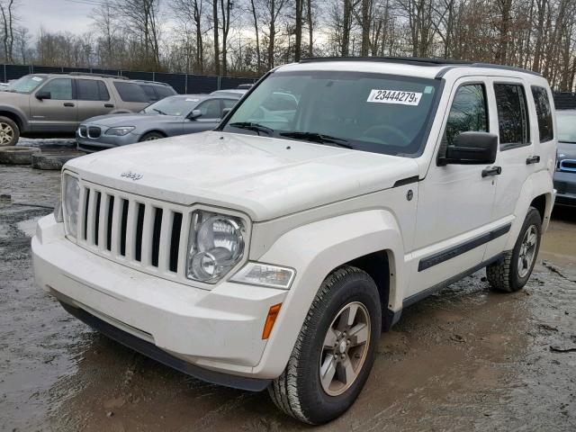 1J8GN28K68W271521 - 2008 JEEP LIBERTY SP CREAM photo 2