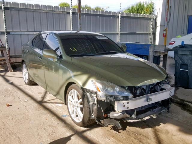 JTHBE262962001352 - 2006 LEXUS IS 350 GREEN photo 1