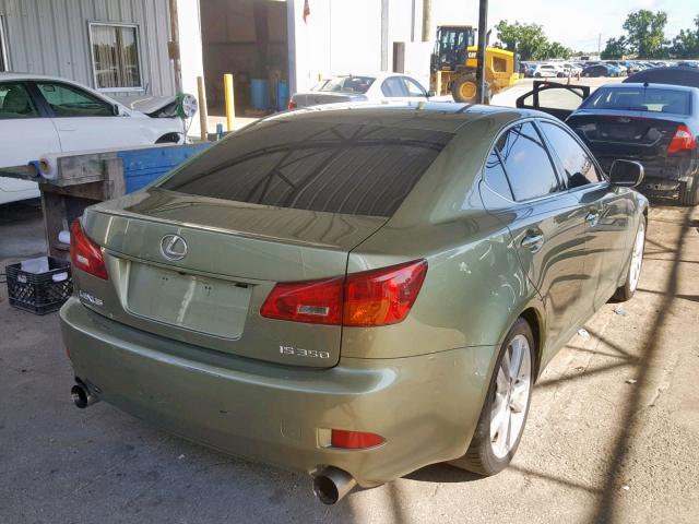 JTHBE262962001352 - 2006 LEXUS IS 350 GREEN photo 4