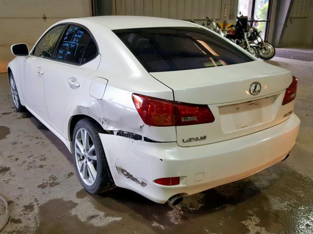 JTHBK262262014551 - 2006 LEXUS IS 250 WHITE photo 3