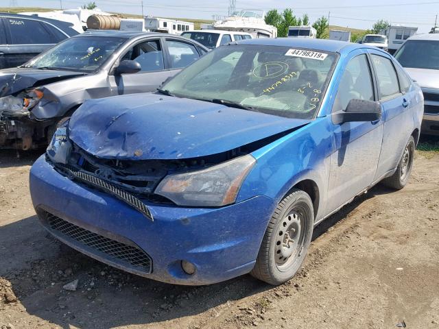 1FAHP3GN0AW197371 - 2010 FORD FOCUS SES BLUE photo 2