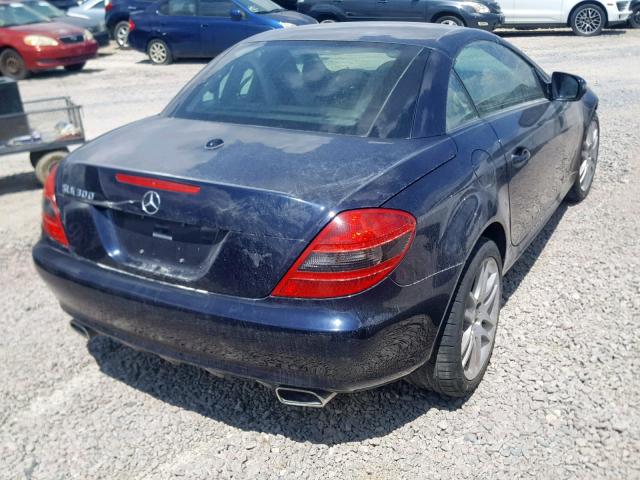 WDBWK54F29F213833 - 2009 MERCEDES-BENZ SLK 300 BLUE photo 4