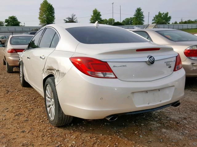 2G4GS5EV6D9240039 - 2013 BUICK REGAL PREM WHITE photo 3