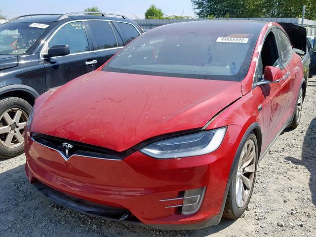 5YJXCBE20HF060921 - 2017 TESLA MODEL X RED photo 2