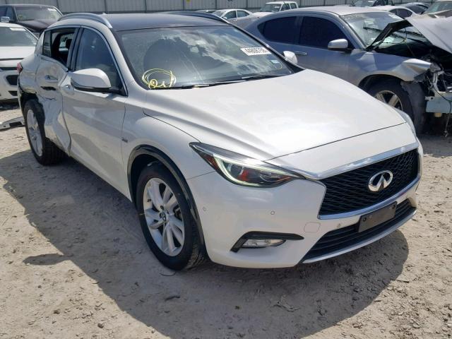 SJKCH5CP7HA016971 - 2017 INFINITI QX30 BASE WHITE photo 1