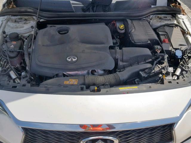 SJKCH5CP7HA016971 - 2017 INFINITI QX30 BASE WHITE photo 7