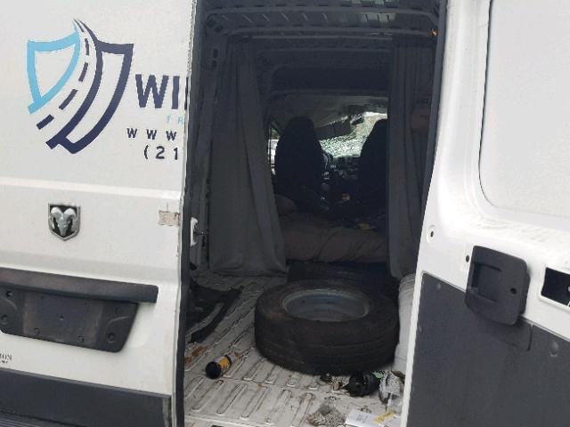 3C6URVJG0GE114735 - 2016 RAM PROMASTER 白色 照片 6