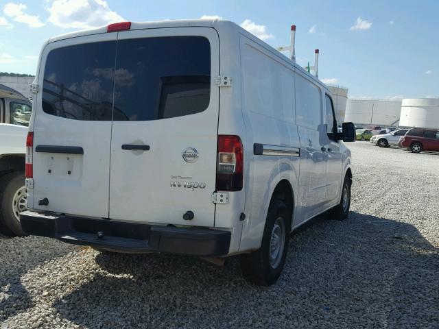 1N6BF0KM0DN102864 - 2013 NISSAN NV 1500 WHITE photo 4