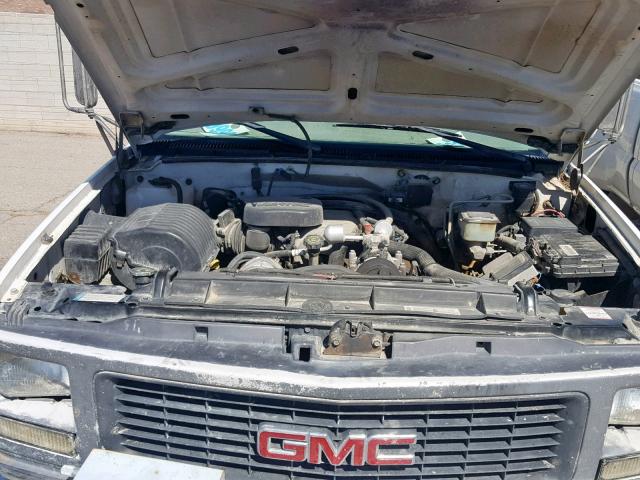 1GDJK34J8XF098989 - 1999 GMC SIERRA K35 WHITE photo 7