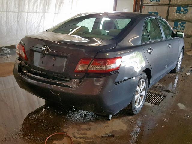 4T1BF3EK8AU572555 - 2010 TOYOTA CAMRY BASE GRAY photo 4