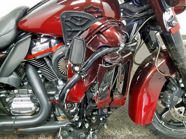 1HD1TEH18JB951721 - 2018 HARLEY-DAVIDSON FLHTKSE CV MAROON photo 12