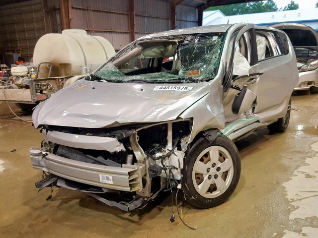 1G1JB6SH3D4155847 - 2013 CHEVROLET SONIC LS SILVER photo 2