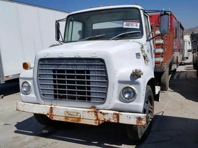 N61DVN94538 - 1972 FORD F600 WHITE photo 2