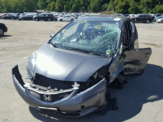 JHMGE8H37DC074595 - 2013 HONDA FIT GRAY photo 2