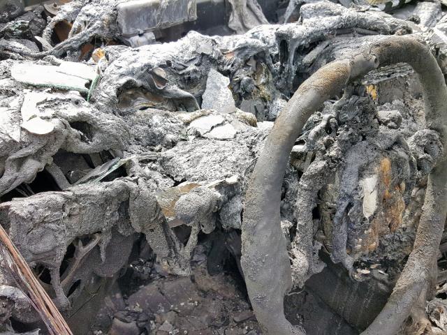 JTKJF5C77D3062808 - 2013 TOYOTA SCION TC ნაცრისფერი ფოტო 8