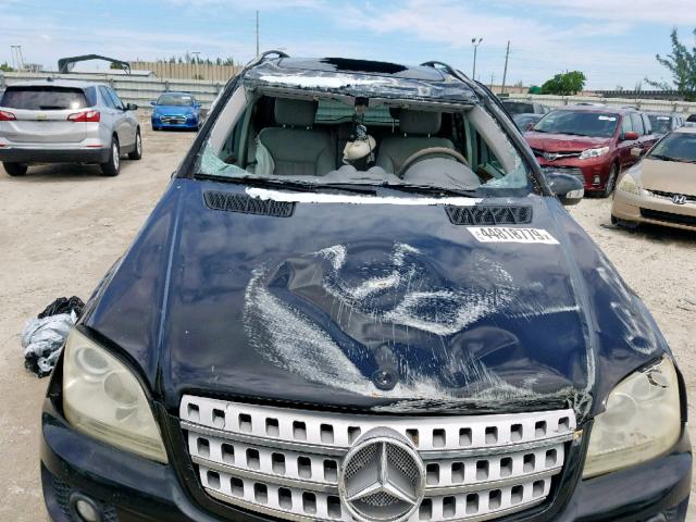 4JGBB86E56A105300 - 2006 MERCEDES-BENZ ML 350 BLACK photo 9