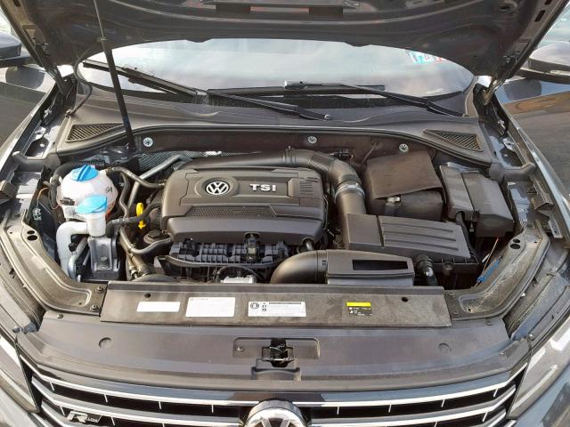 1VWDT7A30HC069546 - 2017 VOLKSWAGEN PASSAT R-L GRAY photo 7