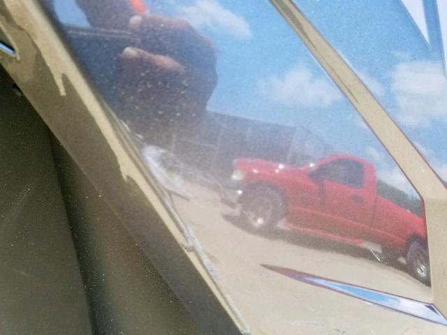 57XAARFA5J8126273 - 2018 POLARIS SLINGSHOT GRAY photo 9