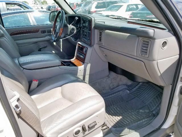 1GYEK63N14R243869 - 2004 CADILLAC ESCALADE L WHITE photo 5