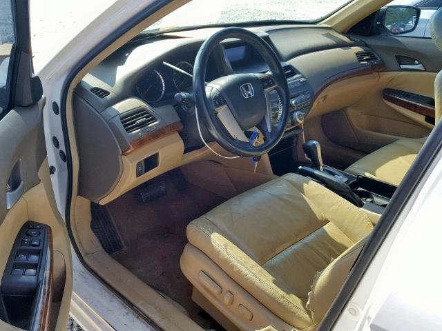 1HGCP26859A035644 - 2009 HONDA ACCORD EXL WHITE photo 9