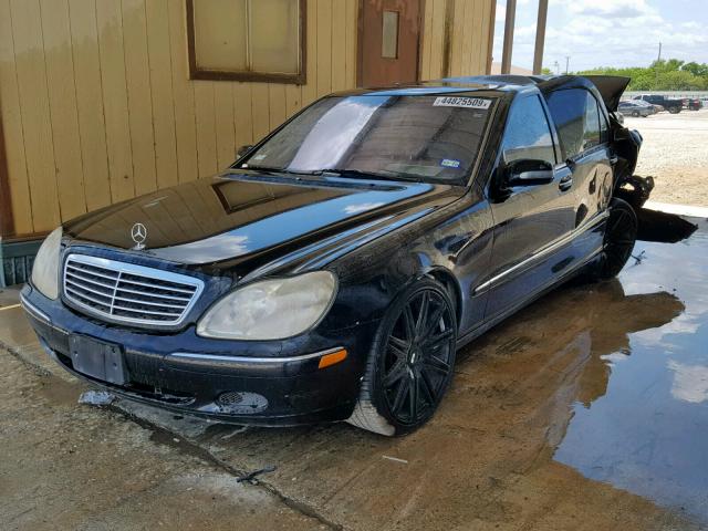 WDBNG75J9YA064926 - 2000 MERCEDES-BENZ S 500 BLACK photo 2