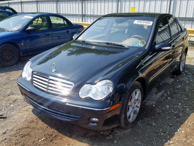 WDBRF87H37F879242 - 2007 MERCEDES-BENZ C 350 4MAT BLACK photo 2