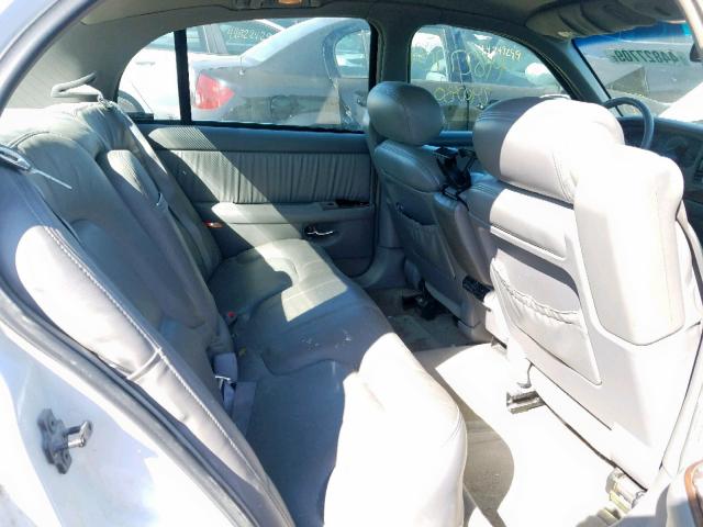 1G4CW52K7X4658288 - 1999 BUICK PARK AVENU WHITE photo 6