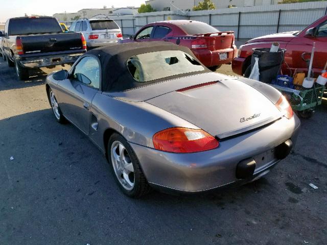 WP0CA29812U622052 - 2002 PORSCHE BOXSTER GRAY photo 3