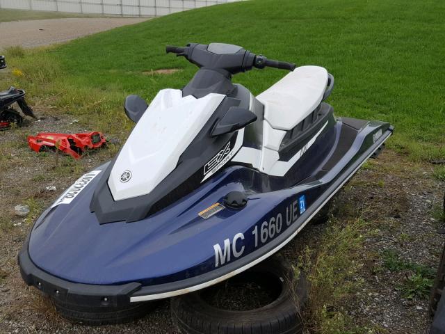 YAMA0078L718 - 2018 YAMAHA WAVERUNNER BLACK photo 2