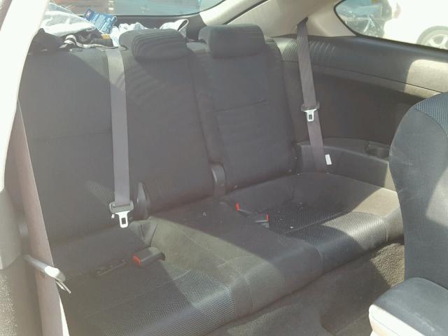 JTKDE177650026677 - 2005 TOYOTA SCION TC 银色 照片 6