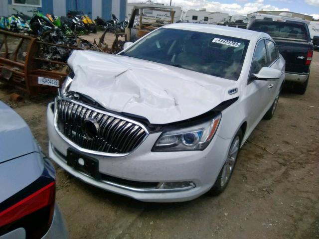 1G4GB5G30FF115043 - 2015 BUICK LACROSSE WHITE photo 2