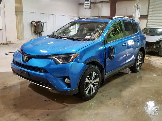 JTMRFREV5JD236944 - 2018 TOYOTA RAV4 ADVEN BLUE photo 2