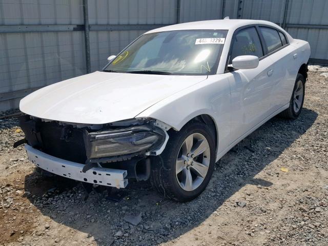 2C3CDXHG4JH175722 - 2018 DODGE CHARGER SX WHITE photo 2