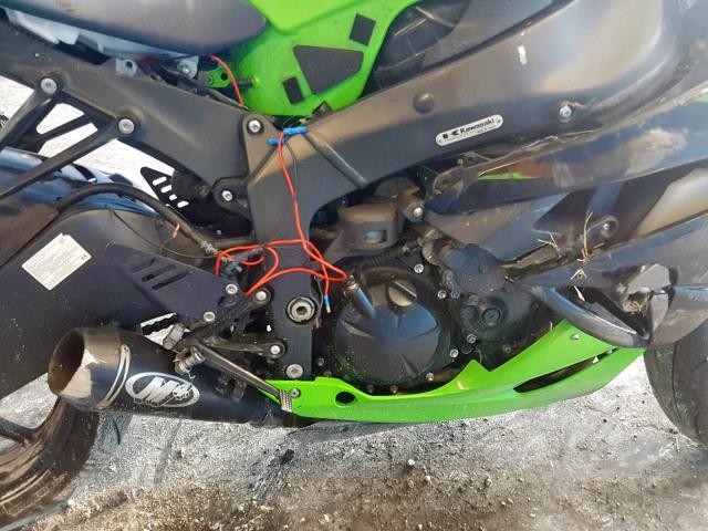 JKAZX4R13BA025987 - 2011 KAWASAKI ZX600 R TWO TONE photo 7