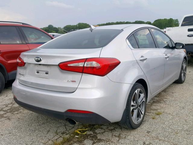 KNAFZ4A87G5552214 - 2016 KIA FORTE EX SILVER photo 4