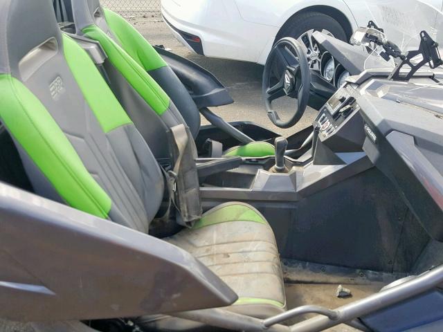 57XAASFAXG5111866 - 2016 POLARIS SLINGSHOT BLACK photo 5