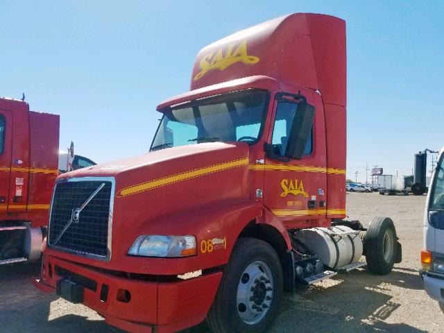 4V4M19EH78N478372 - 2008 VOLVO VN VNM RED photo 2