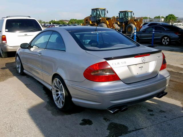 WDBTJ76H15F130677 - 2005 MERCEDES-BENZ CLK 55 AMG SILVER photo 3