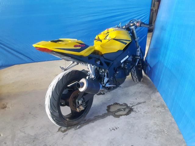 JS1GN7CA342108064 - 2004 SUZUKI GSX-R600 K YELLOW photo 4