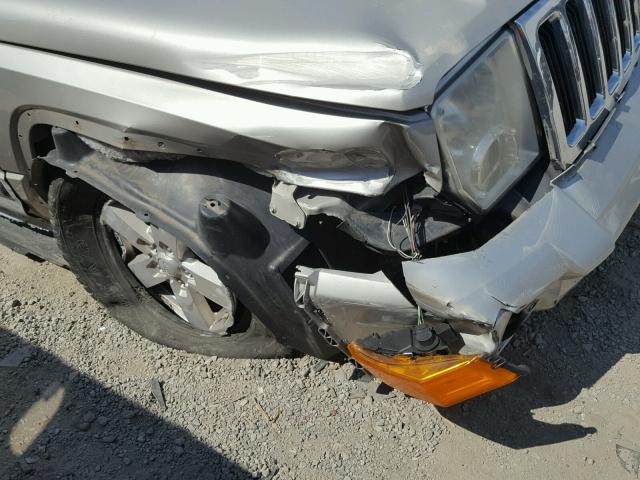 1J8HG48PX7C538830 - 2007 JEEP COMMANDER SILVER photo 10