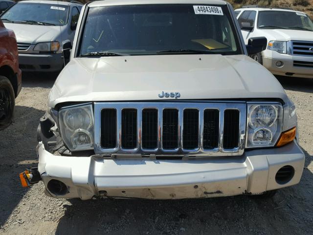 1J8HG48PX7C538830 - 2007 JEEP COMMANDER SILVER photo 7