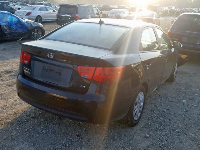 KNAFU4A27A5881397 - 2010 KIA FORTE EX BLACK photo 4