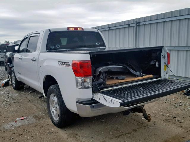 5TFHW5F12CX250690 - 2012 TOYOTA TUNDRA CRE WHITE photo 3