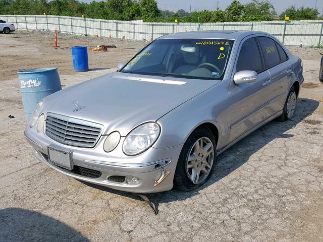 WDBUF65J43X111424 - 2003 MERCEDES-BENZ E 320 SILVER photo 2