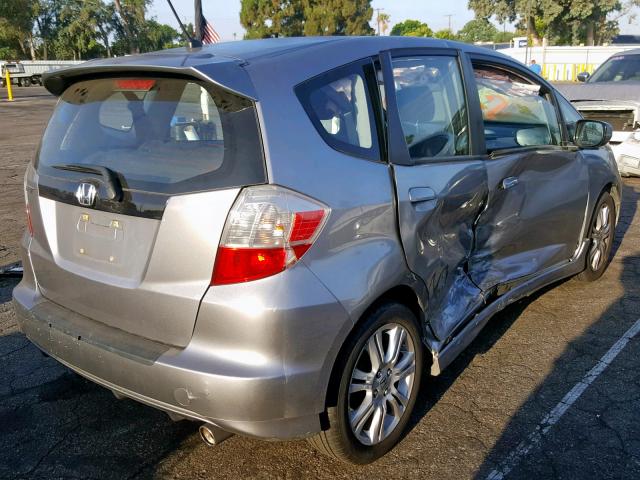 JHMGE8H68AS021917 - 2010 HONDA FIT SPORT SILVER photo 4