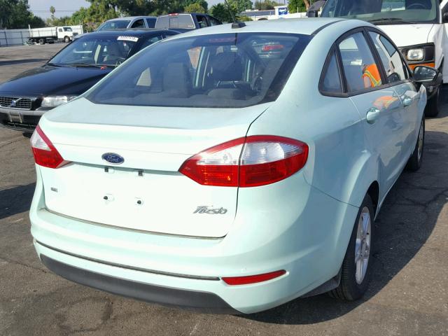 3FADP4BJ1HM128773 - 2017 FORD FIESTA SE BLUE photo 4